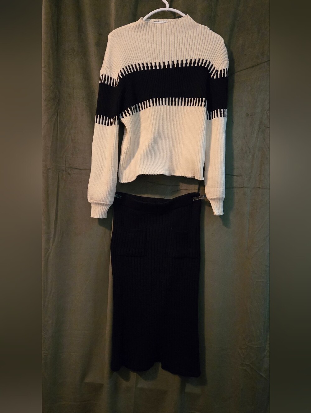 Black Ribbed Knit Maxi Skirt With Sweater - Women's Classic Style